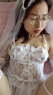 情趣婚纱婚前和前男友的最后一次分手炮穿着婚纱无套啪啪-aos