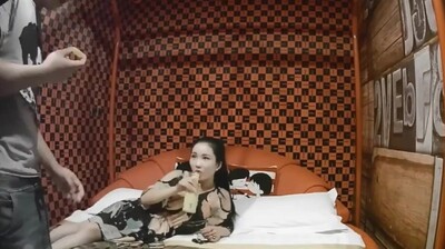 明星级性感美女与公司领导酒店偷情-aos